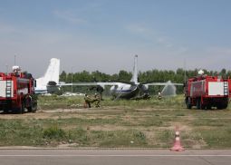 В аэропорту Алматы тушили «горящий» авиалайнер