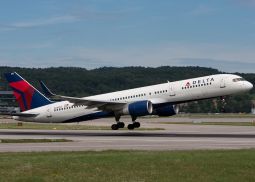 Авиакомпания Delta Air Lines возобновит рейсы в Москву в мае 2016 года