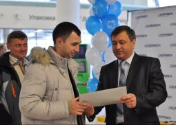 В воздушной гавани «Курумоч» встретили двухмиллионного авиапассажира